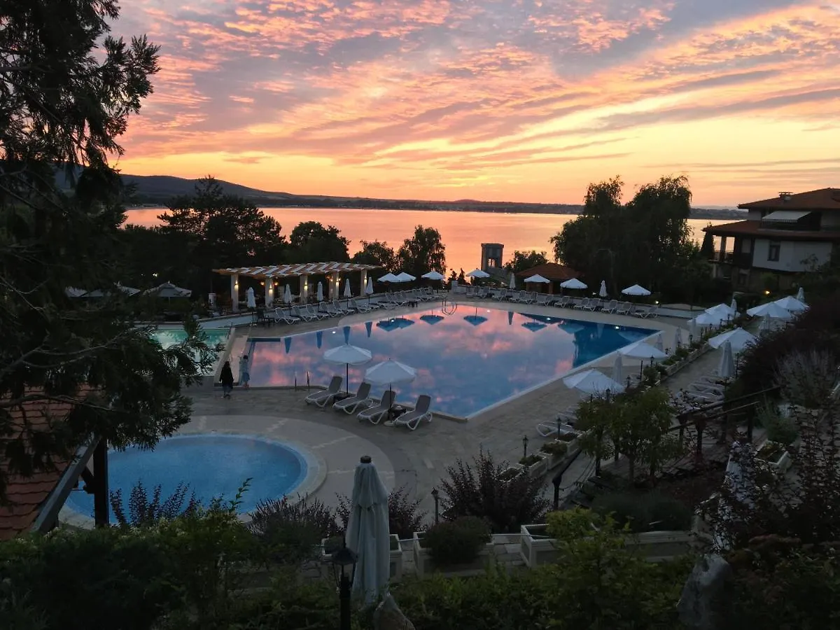 Quiet Apartment With Big Terrace In Santa Marina With Parking Sozopol